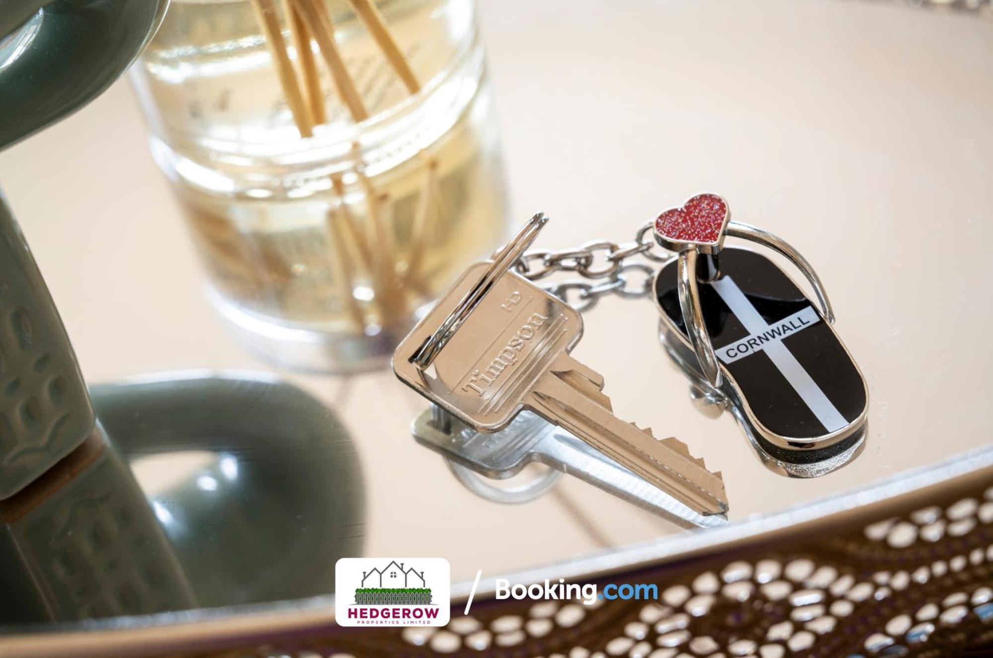 Secure 2-Bed Escape For 6 With Tranquil Garden L Special Deals L Last-Minute Deals L 特鲁罗 外观 照片