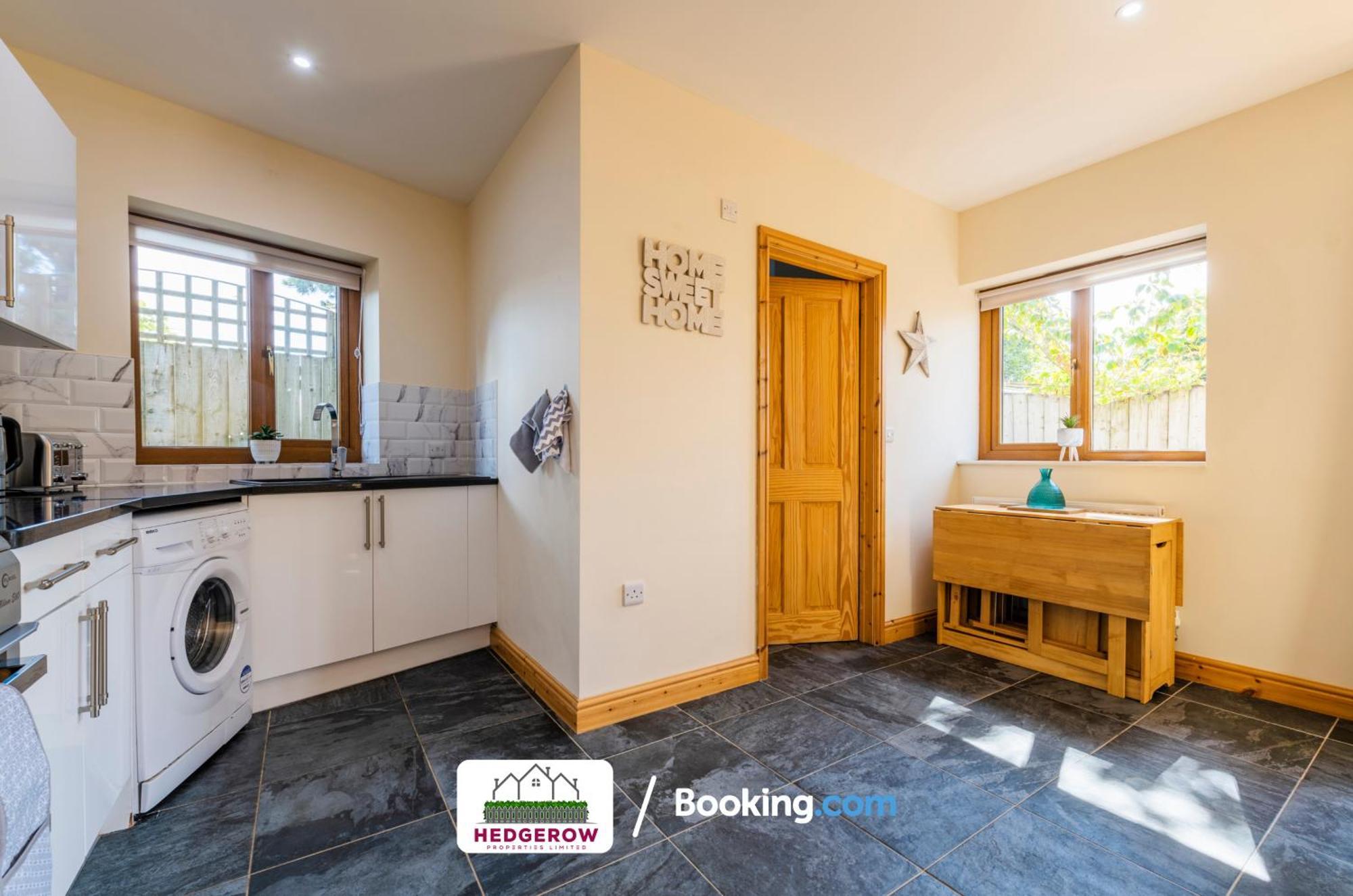 Secure 2-Bed Escape For 6 With Tranquil Garden L Special Deals L Last-Minute Deals L 特鲁罗 外观 照片